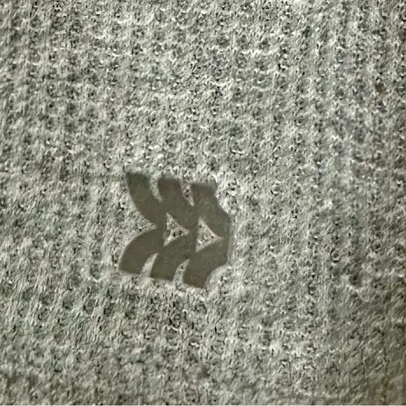 All in Motion Long Sleeve Waffle Shirt Grey - Picture 4 of 5